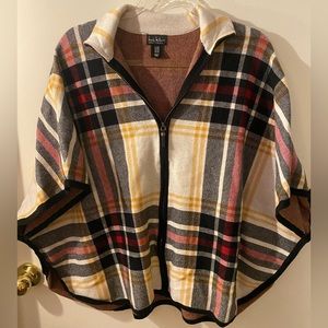 Nicole Miller S/M Zip Up Cape